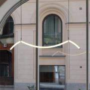 Markslöjd LED-hængelampe Melt, sort/hvid, 112 cm lang