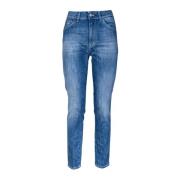 Dame 5-lomme Jeans. Slim Fit, Almindelig Talje og Hem. Fremstillet i I...