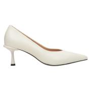 Kvinders Mælke-Beige Ægte Læder Pumps med Spids Tå ER00115098