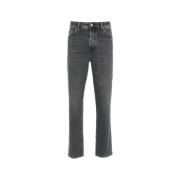 Grå Jeans AW24 Model Gentle Wash