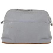 Pre-owned Canvas pouches