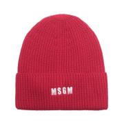 Rød Ribstrikket Beanie med Broderet Logo