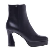 Ankle boots in black leather