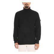 Ribbet Turtleneck Pullover med Armlogo