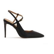 Elegante sorte pumps med udskåret overdel