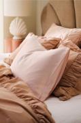 Staycation - Pudebetræk Great i silke - Rosa - Pyntepuder & pudebetræk...