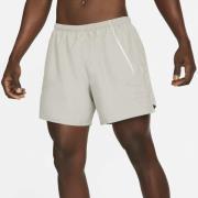 Nike Dri Fit Run Division Challenger 5%22 Brief Lined Lobeshorts XXL -...