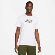 Nike Dri Fit Sport Clash Traenings T Shirt M - T-shirts hos Magasin