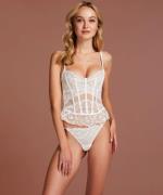 Hunkemöller Cesca String tr G-strenge Str L - hos Magasin