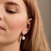 Pernille Corydon Jewellery Lagoon Earhooks 22 mm Baroque Pearl - Ørehæ...