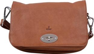 ADAX Ravenna Shoulder bag Jonna 22,50x12x7 - Skuldertasker hos Magasin