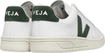 Veja V12 Mand Extra-white_Cyprus Sneakers Str 41 - hos Magasin